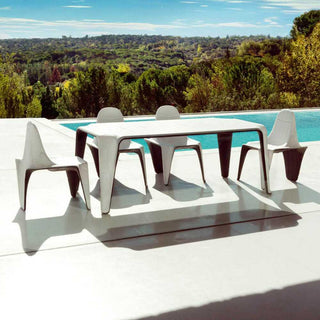 Vondom F3 two-tone table white/black by Fabio Novembre - Buy now on ShopDecor - Discover the best products by VONDOM design